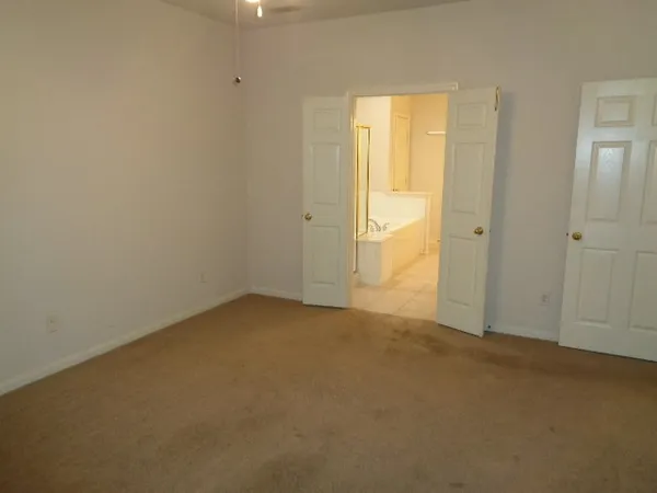 $2,150 | 10326 Thornmont Lane, Houston, TX 77070