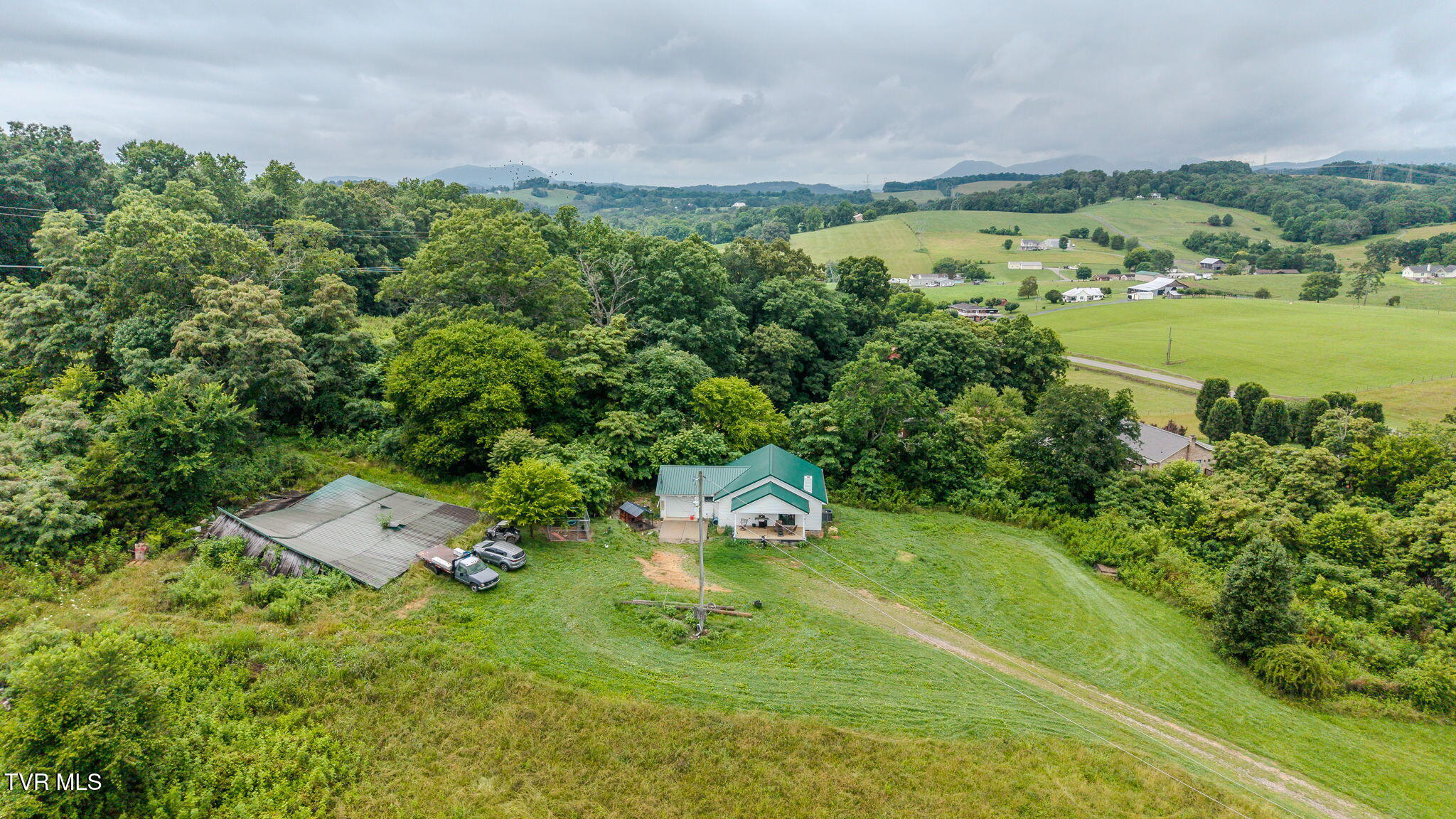 4050 Indian Ridge Road Blaine, TN 37709 - Photo 24 of 28 25-web-or-mls-DJI_20260609123319_0789_D