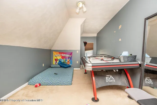 $1,800 | 947 William Street, Unit 2, Avoca, PA 18641