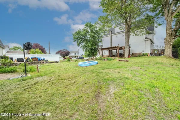 $1,750 | 947 William Street, Unit 2, Avoca, PA 18641