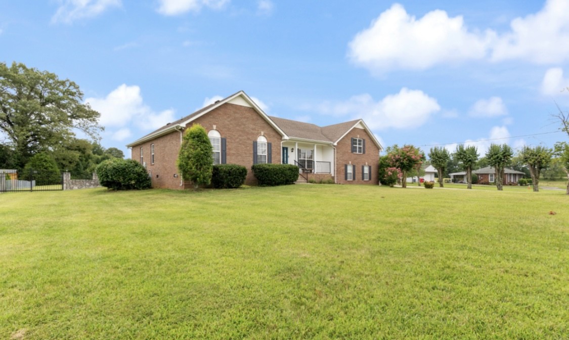 993 Woods Ferry Road Lebanon, TN 37087 - Photo 2 of 40 Gallery Image 2