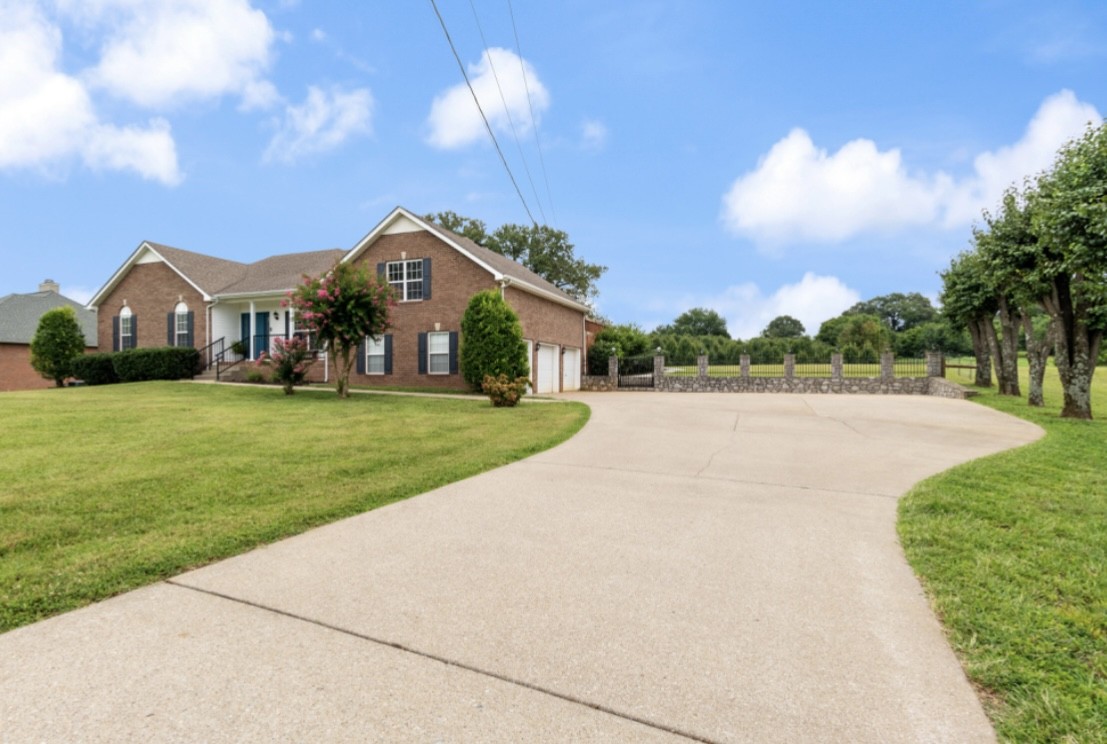 993 Woods Ferry Road Lebanon, TN 37087 - Photo 3 of 40 Gallery Image 3