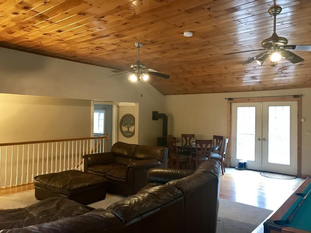 145 Willis Road Phillipston, MA 01331 - Photo 8 of 19