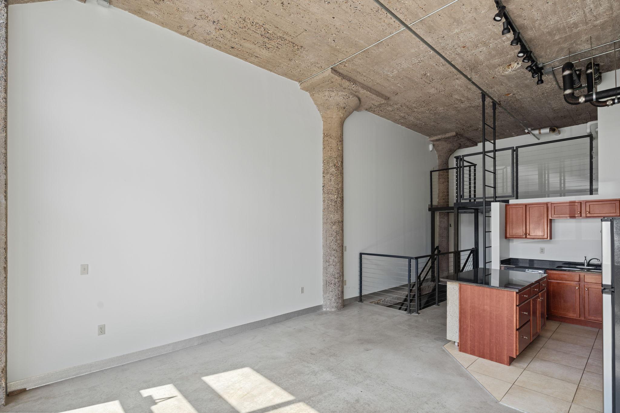 521 South 7th Street, Unit 116 Minneapolis, MN 55415 - Photo 3 of 41