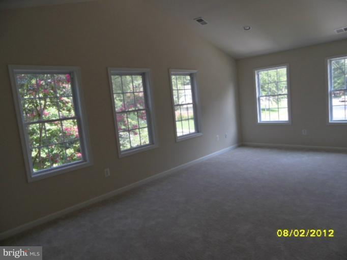 3807 Fairhope Road Woodbridge, VA 22193 - Photo 9 of 19 Bedroom (Master)