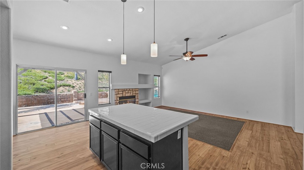 1318 Baldwin Drive Corona, CA 92881 - Photo 15 of 35