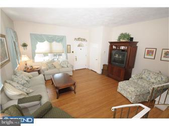 426 East Eagle Road Havertown, PA 19083 - Photo 3 of 12 Living Room
