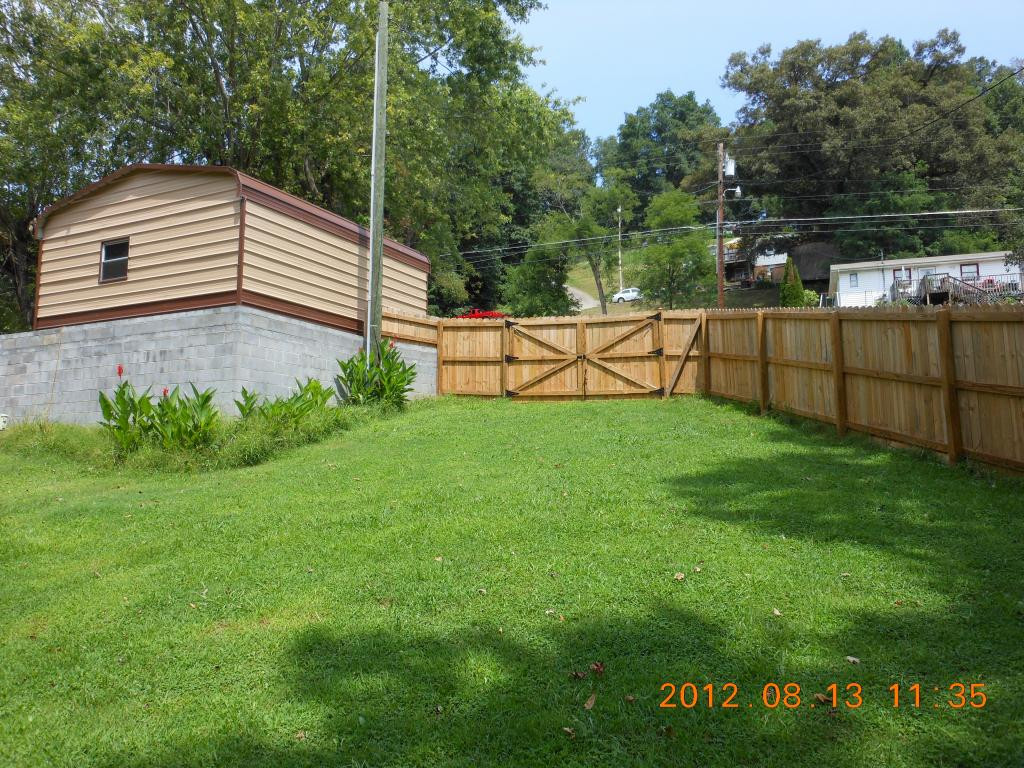 424 Silver Grove Road Bluff City, TN 37618 - Photo 14 of 24 Photo 14