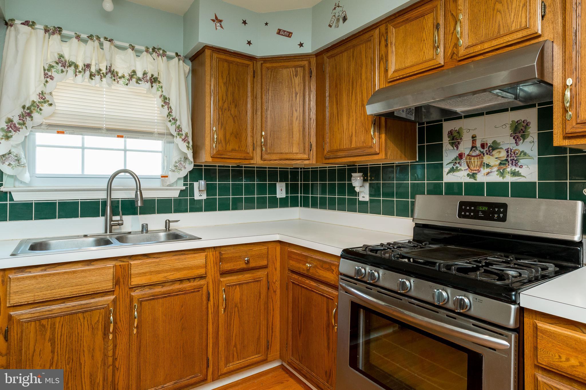622 Hunting Ridge Drive Frederick, MD 21703 - Photo 8 of 35 Gallery Image 8