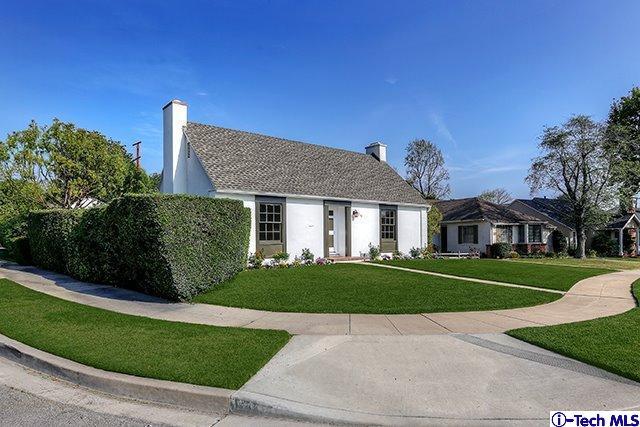 538 Alhambra Road San Gabriel, CA 91775 - Photo 1 of 6 a front view of a house with a yard