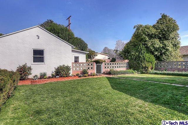 538 Alhambra Road San Gabriel, CA 91775 - Photo 6 of 6 a front view of a house with a yard