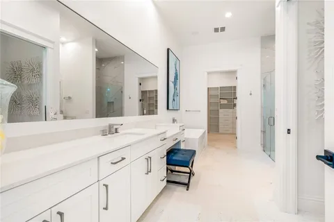 $1,495,000 | 10 Strand Drive, Vero Beach, FL 32963