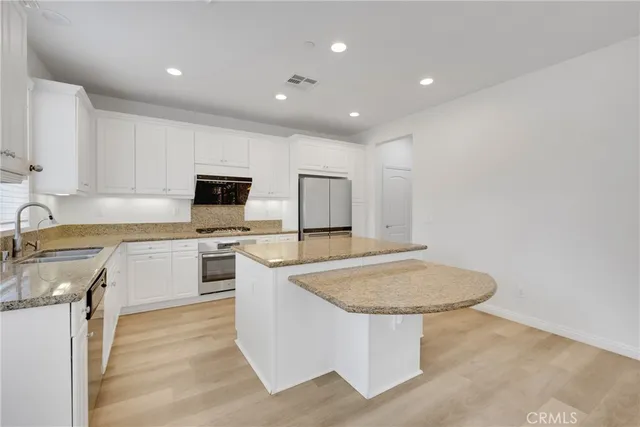 $3,600 | 751 Huron Place, Claremont, CA 91711