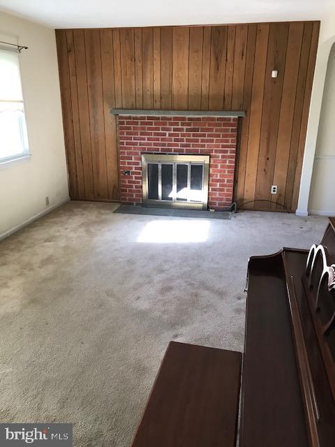24 Lynbrook Road Wilmington, DE 19804 - Photo 5 of 38 Living Room