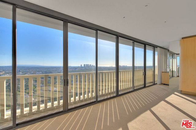 $8,000,619 | 9255 Doheny Road, Unit 2406, West Hollywood, CA 90069