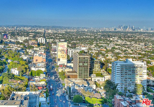 $8,000,619 | 9255 Doheny Road, Unit 2406, West Hollywood, CA 90069