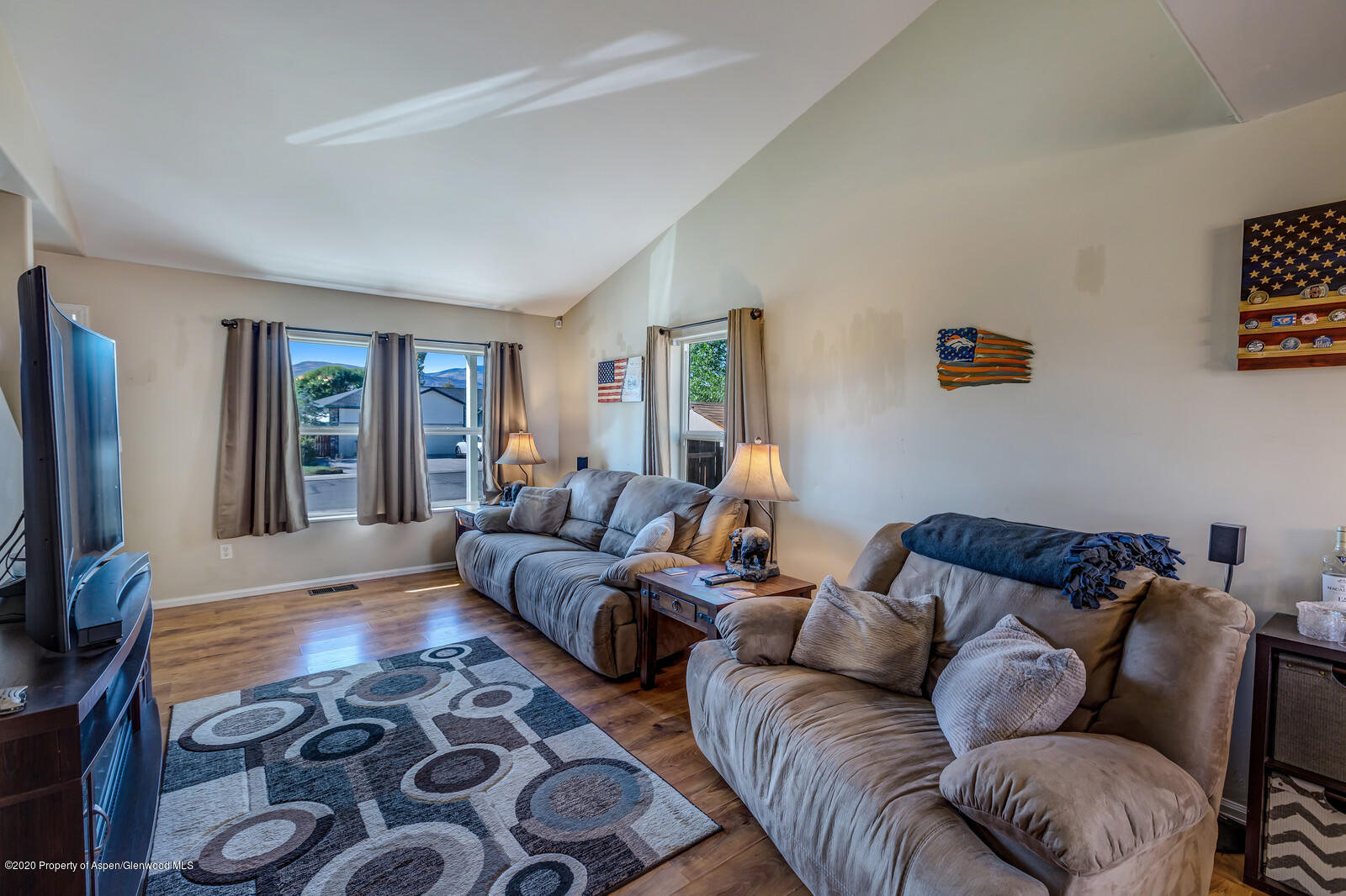 820 West 26th Street Rifle, CO 81650 - Photo 4 of 21 Living Room