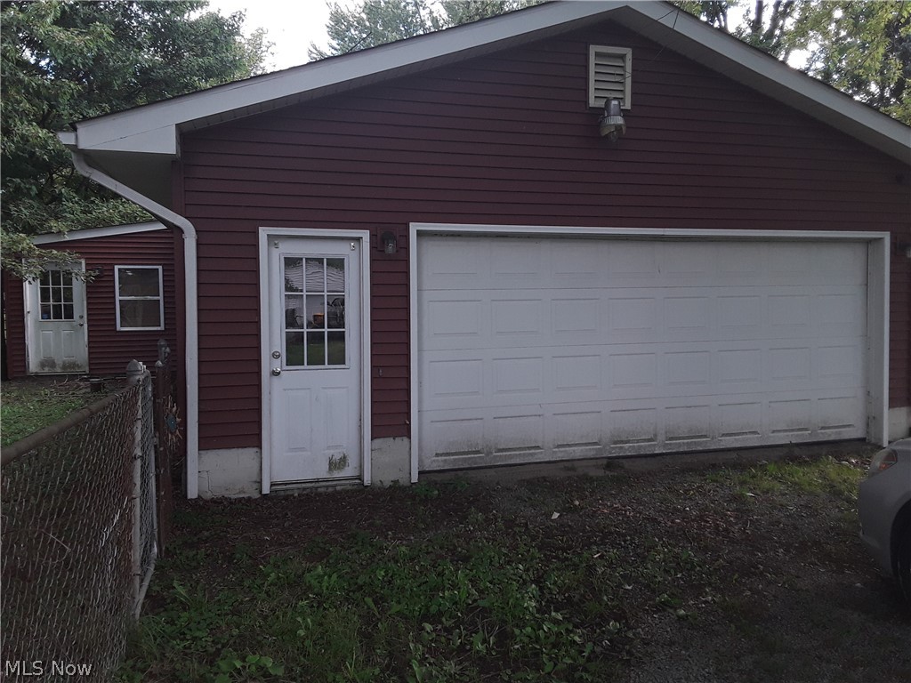 5392 Phillips Rice Road Cortland, OH 44410 - Photo 15 of 17 Gallery Image 15