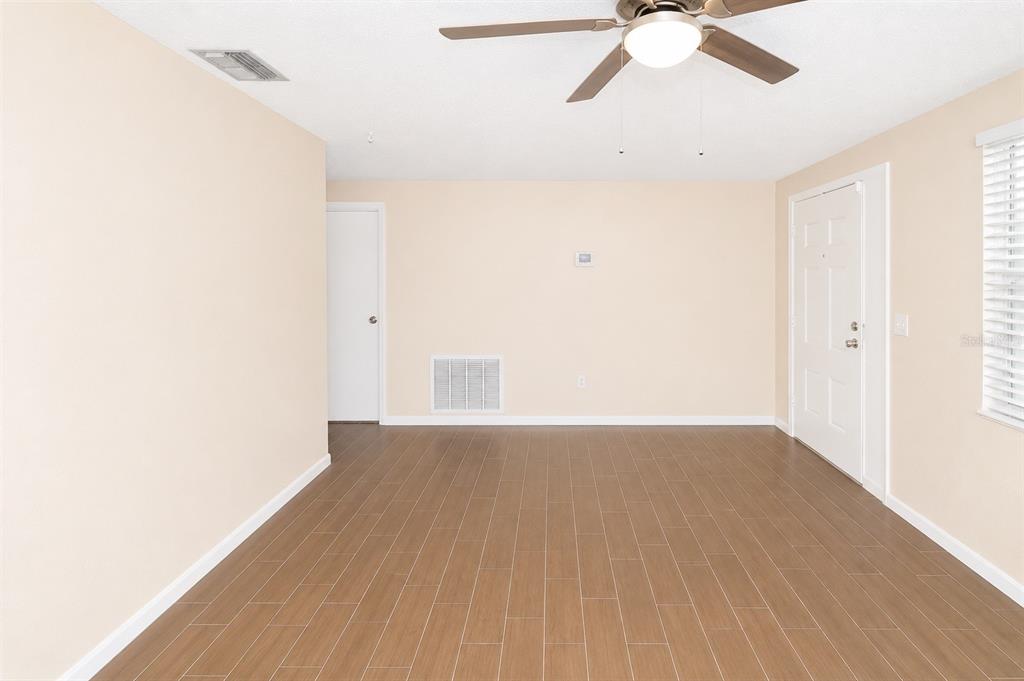 10801 Oldham Road Port Richey, FL 34668 - Photo 4 of 17