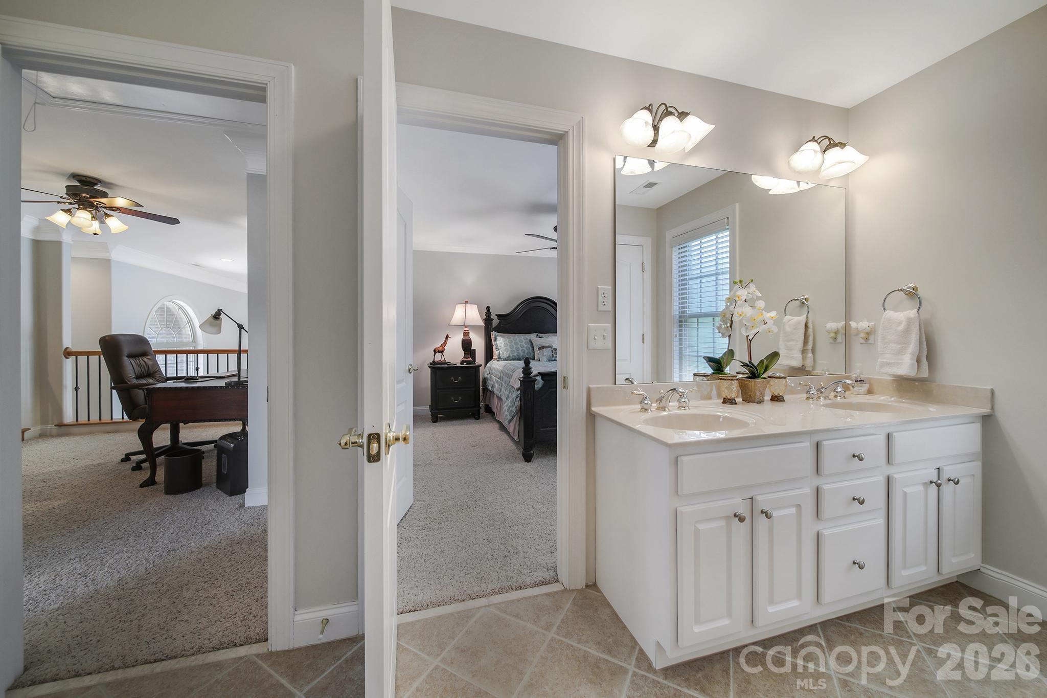 263 Hemingway Lane Fort Mill, SC 29708 - Photo 27 of 46 Gallery Image 27
