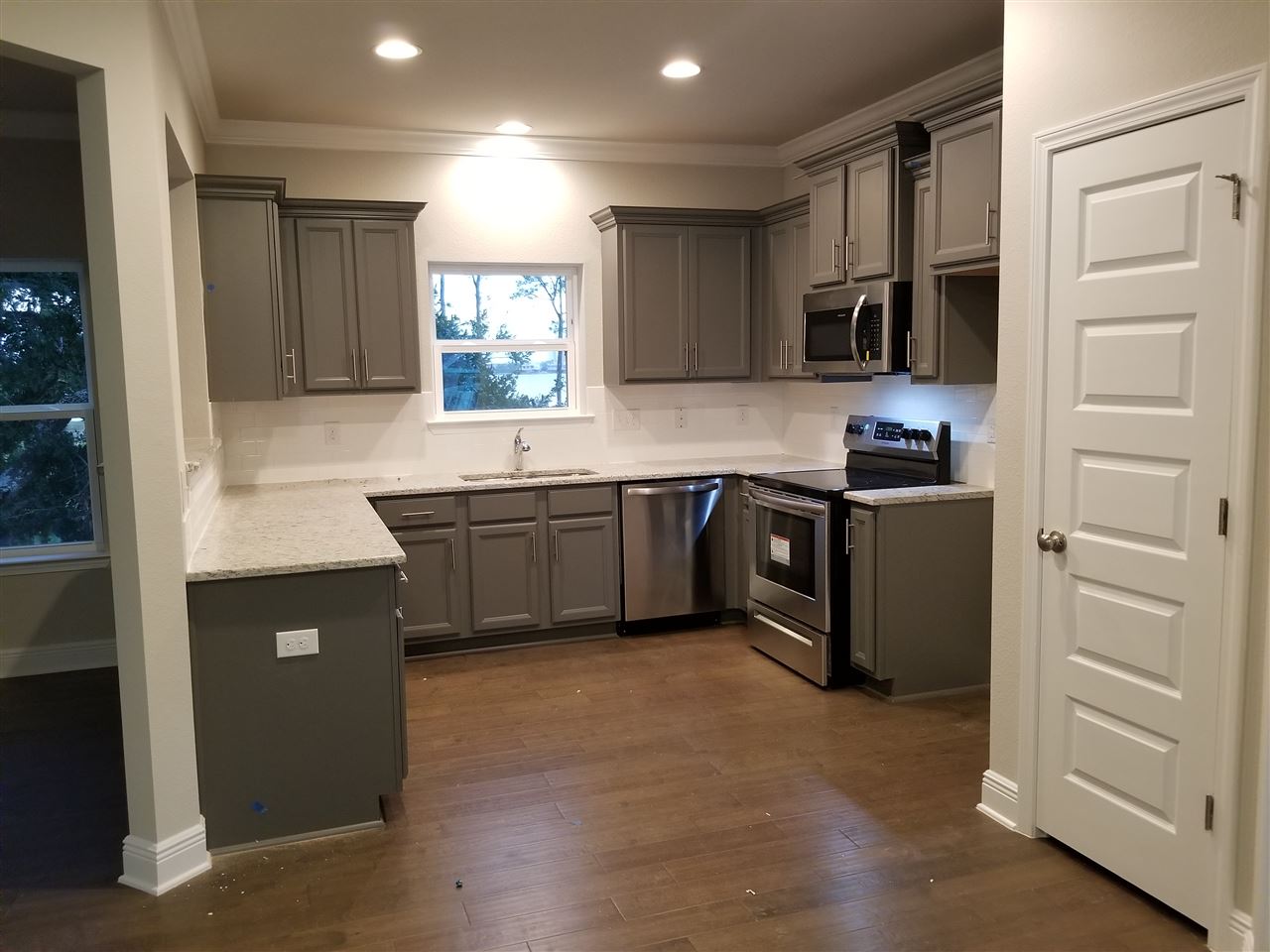 1280 Mako Loop Gulf Shores, AL 36542 - Photo 2 of 14 Kitchen