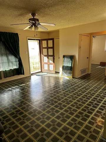 $85,900 | 1430 Maple Avenue, Paris, TX 75460