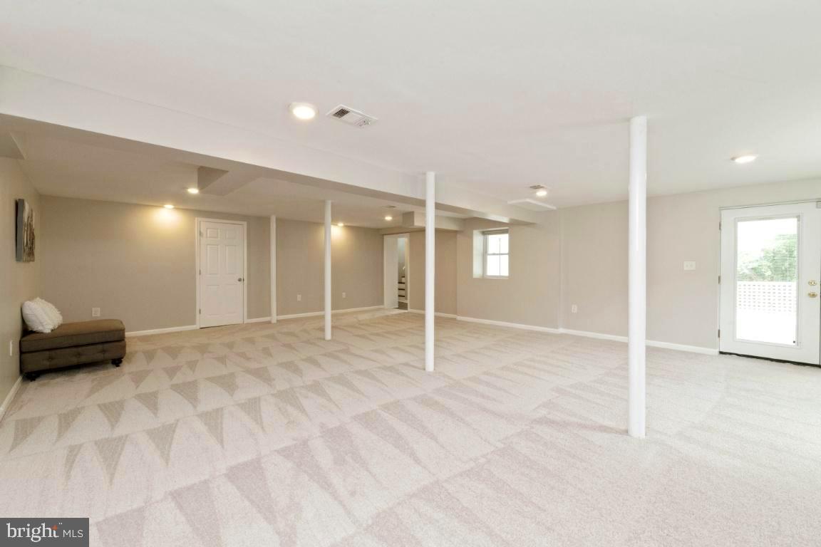 828 Hoods Mill Road Cooksville, MD 21723 - Photo 27 of 31 Gallery Image 27