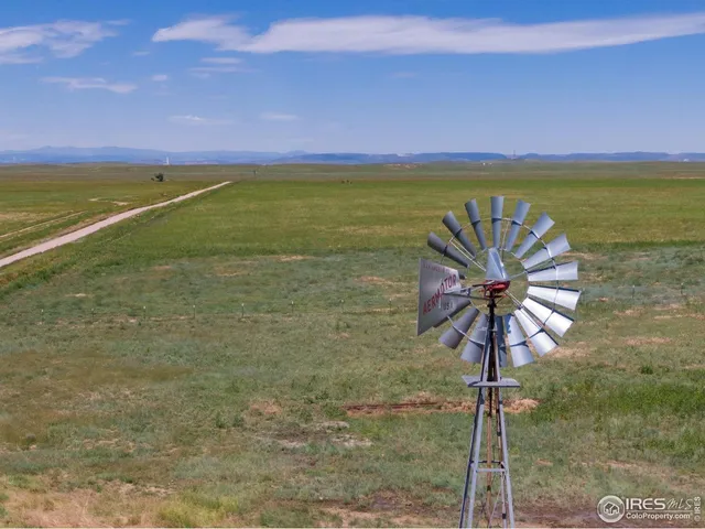 $115,000 | 4 County Road 21, Carr, CO 80612