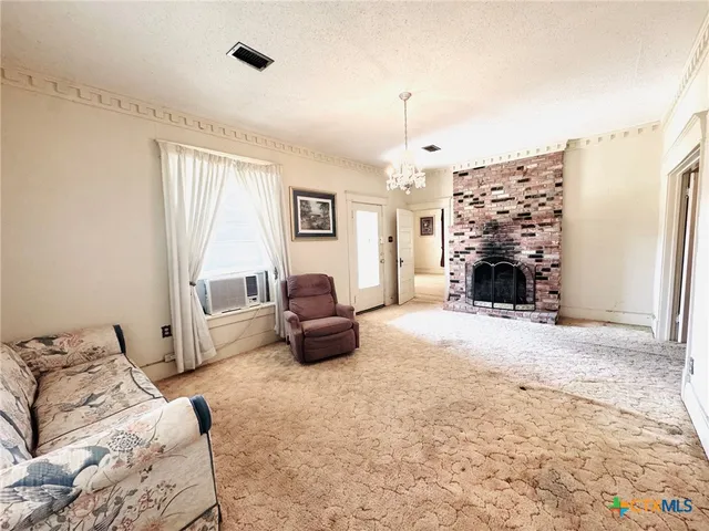 $478,500 | 740 Old Georgetown Road, Gatesville, TX 76528