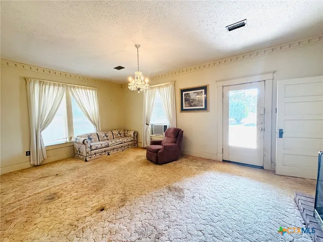 $478,500 | 740 Old Georgetown Road, Gatesville, TX 76528