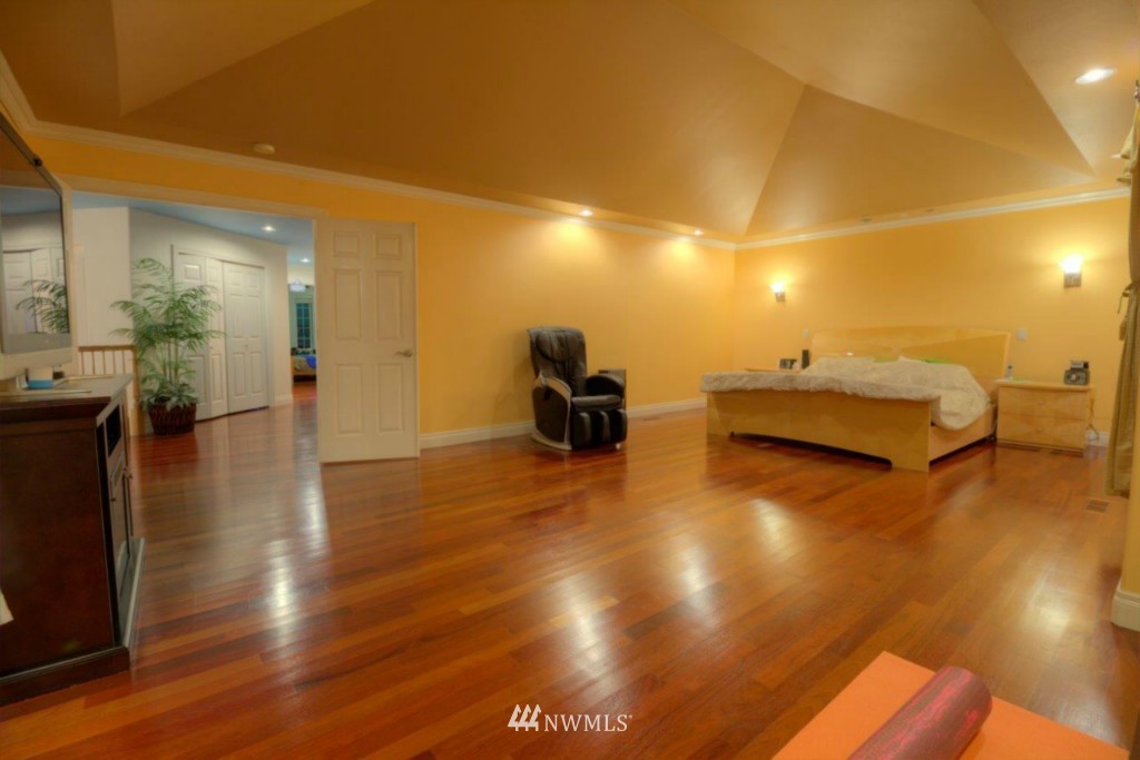 6144 South Langston Road Seattle, WA 98178 - Photo 14 of 21 Gallery Image 14