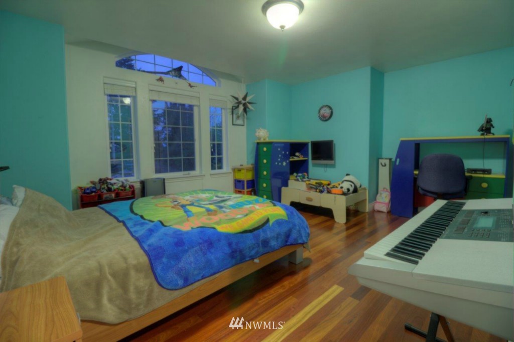 6144 South Langston Road Seattle, WA 98178 - Photo 19 of 21 Gallery Image 19