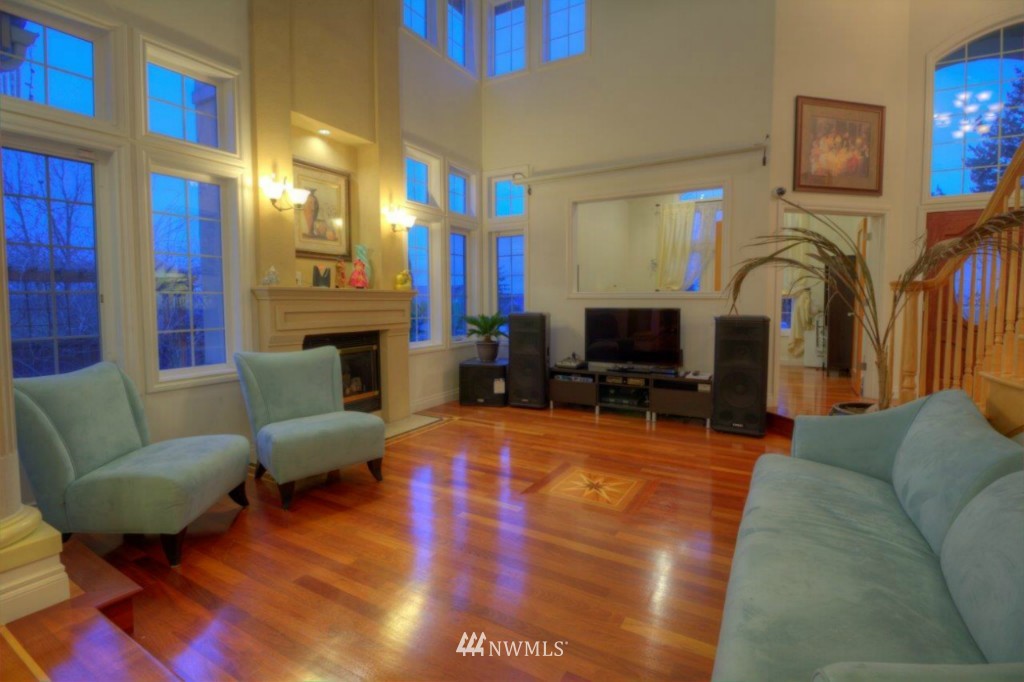 6144 South Langston Road Seattle, WA 98178 - Photo 7 of 21 Gallery Image 7