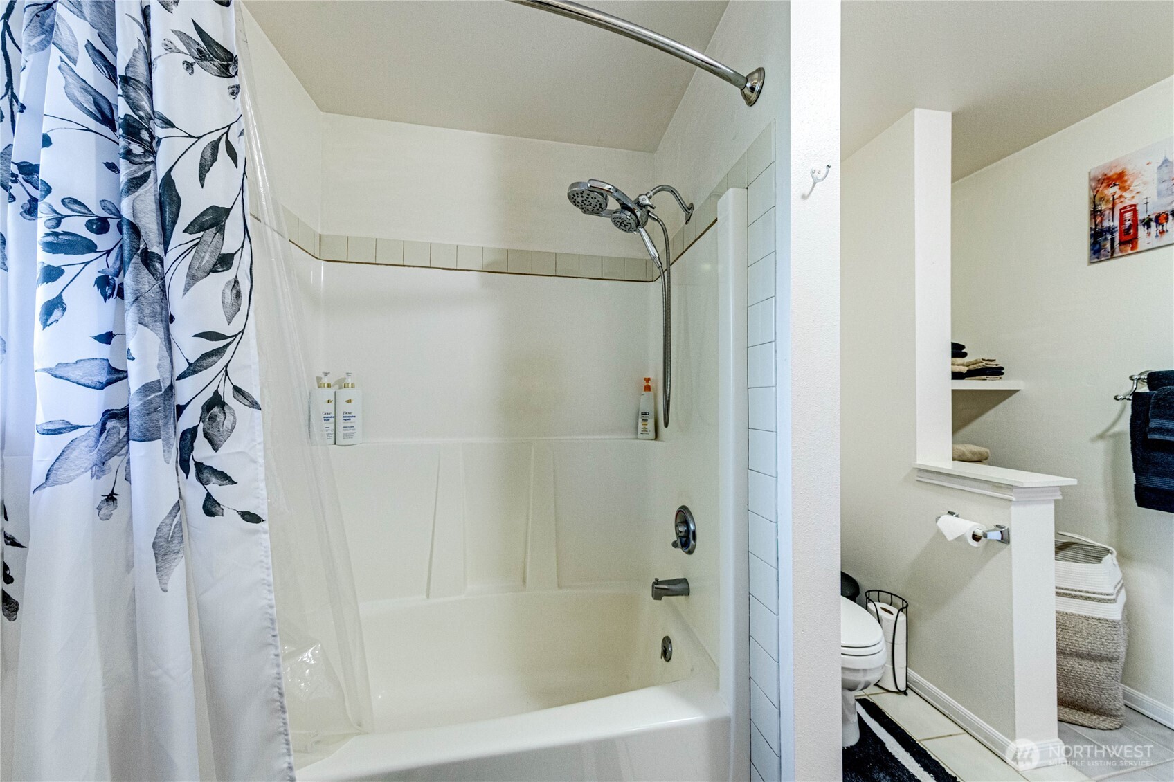 73 Ross Lane Port Angeles, WA 98363 - Photo 21 of 40 a bathroom with a bathtub and a shower