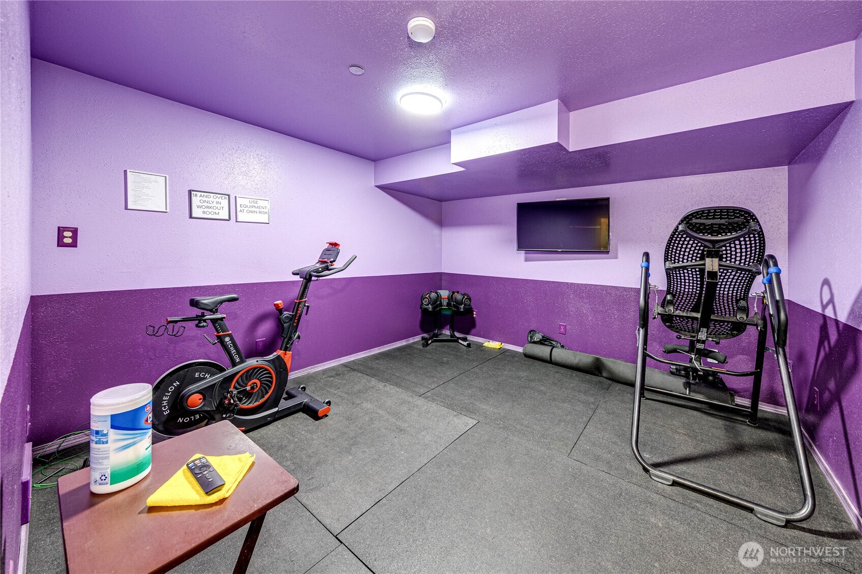 73 Ross Lane Port Angeles, WA 98363 - Photo 36 of 40 a view of a room with gym equipment