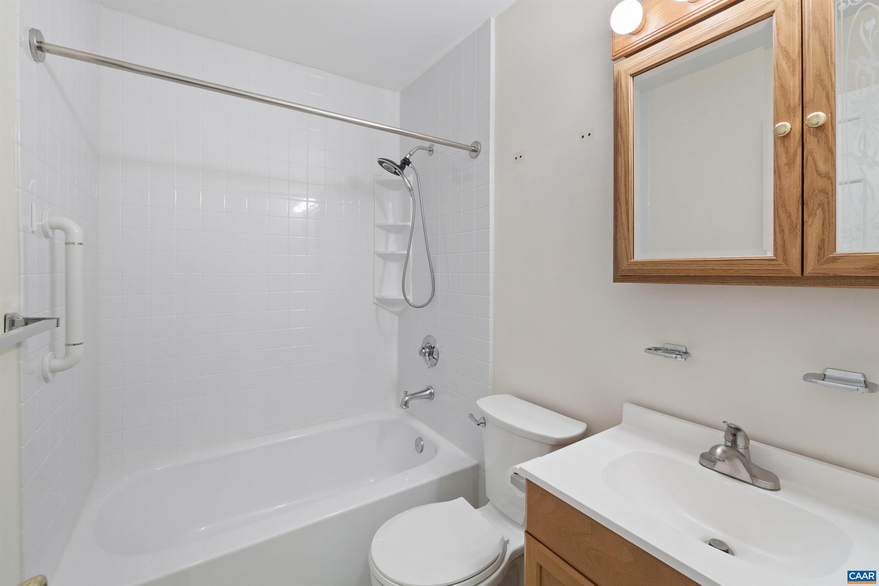 2612 Lawrence Road Charlottesville, VA 22901 - Photo 16 of 31