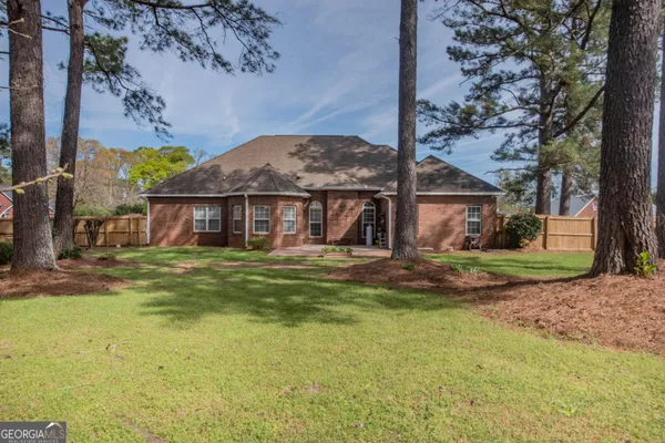 $387,500 | 503 Victoria Circle, Warner Robins, GA 31088