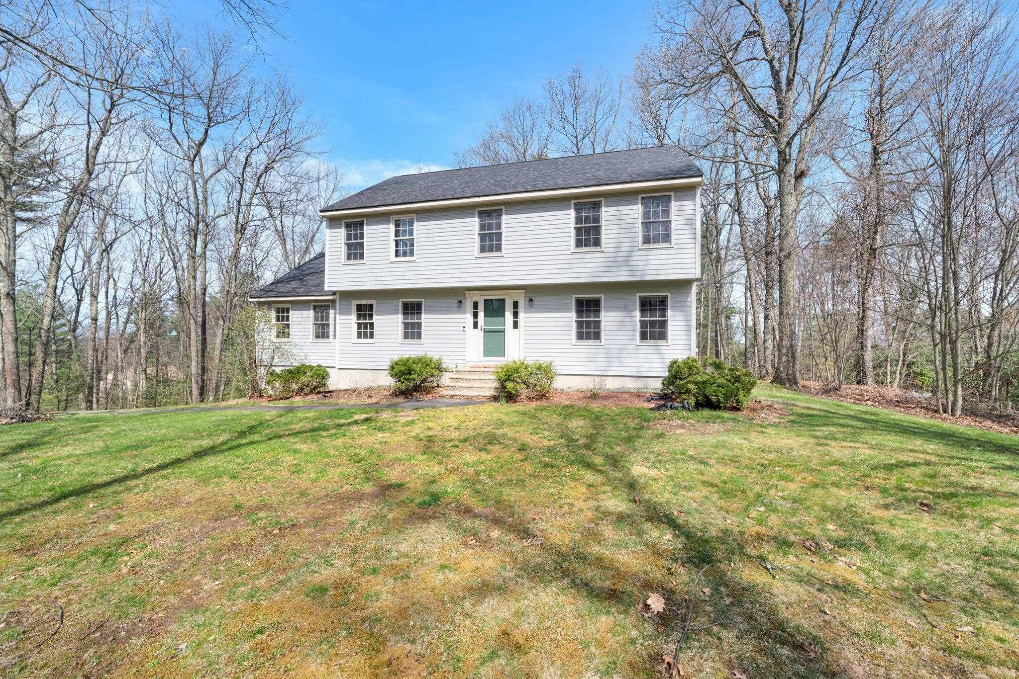 17 Hope Hill Road Derry, NH 03038 - Photo 1 of 36