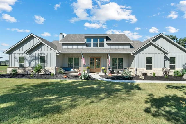 $569,900 | 2027 Feather Lane, Weatherford, TX 76088