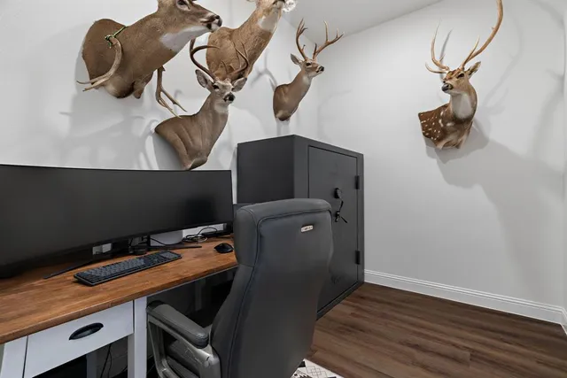 $569,900 | 2027 Feather Lane, Weatherford, TX 76088