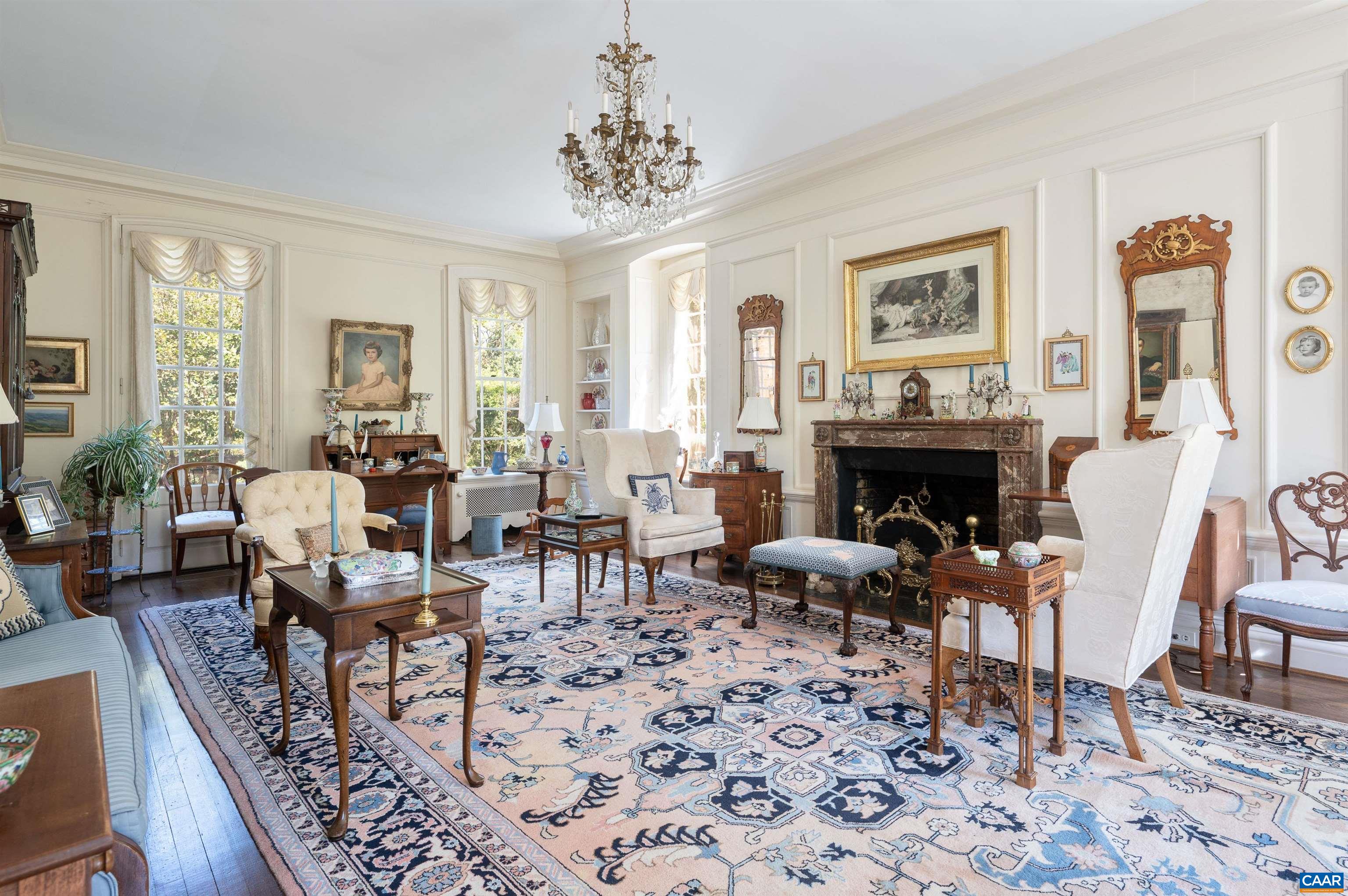 933 Rugby Road Charlottesville, VA 22903 - Photo 4 of 22 Gallery Image 4