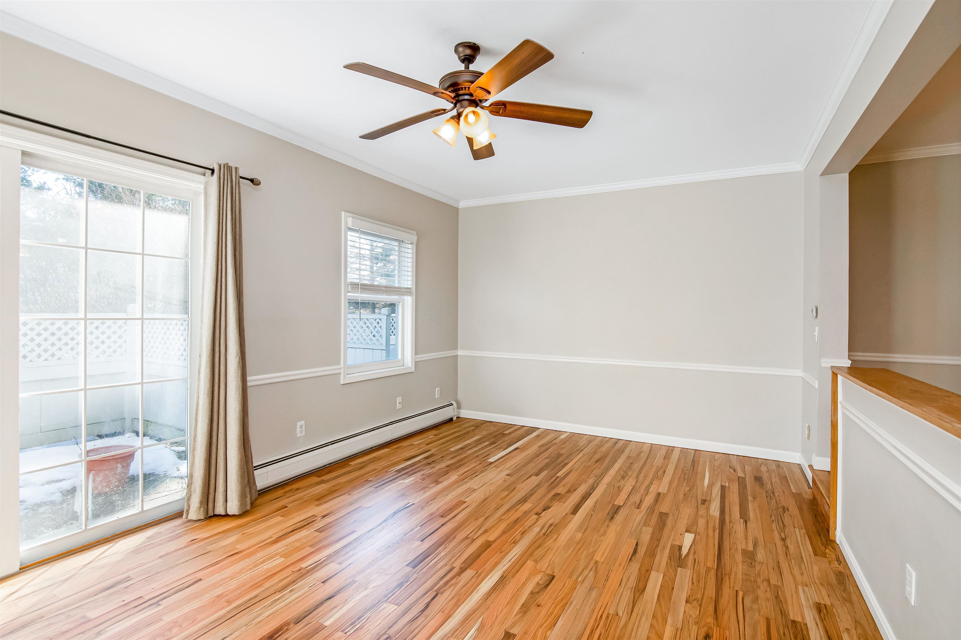 33 Harbor View Road, Unit 1204 South Burlington, VT 05403 - Photo 8 of 23 Gallery Image 8