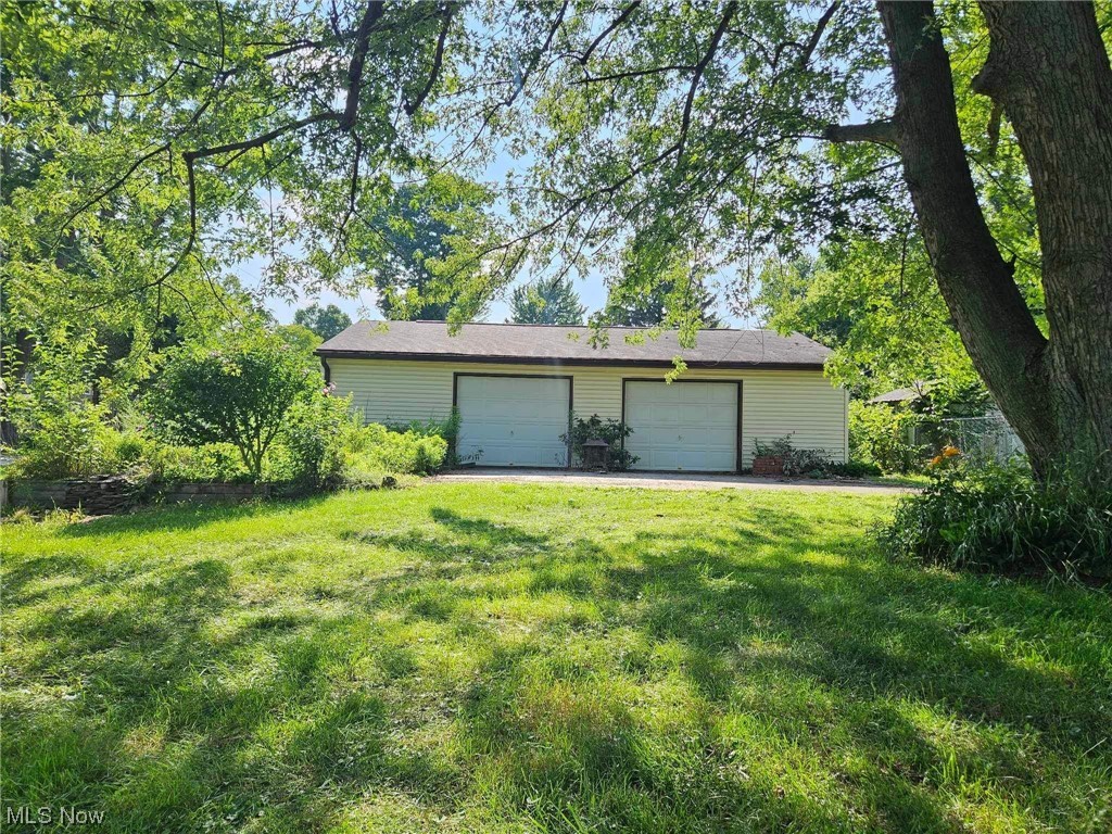 423 Dorman Road Conneaut, OH 44030 - Photo 4 of 21