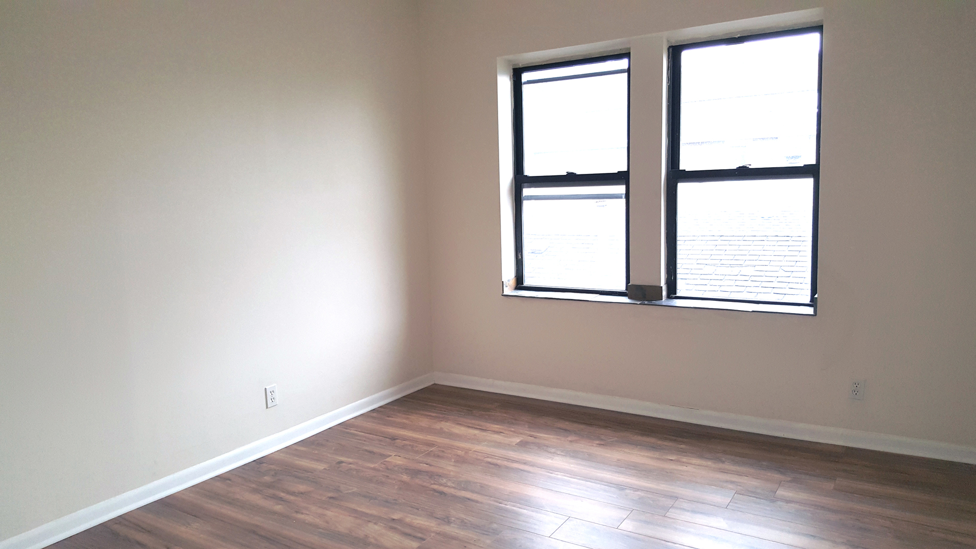 3560 West Cortland Street, Unit 2E Chicago, IL 60647 - Photo 2 of 7