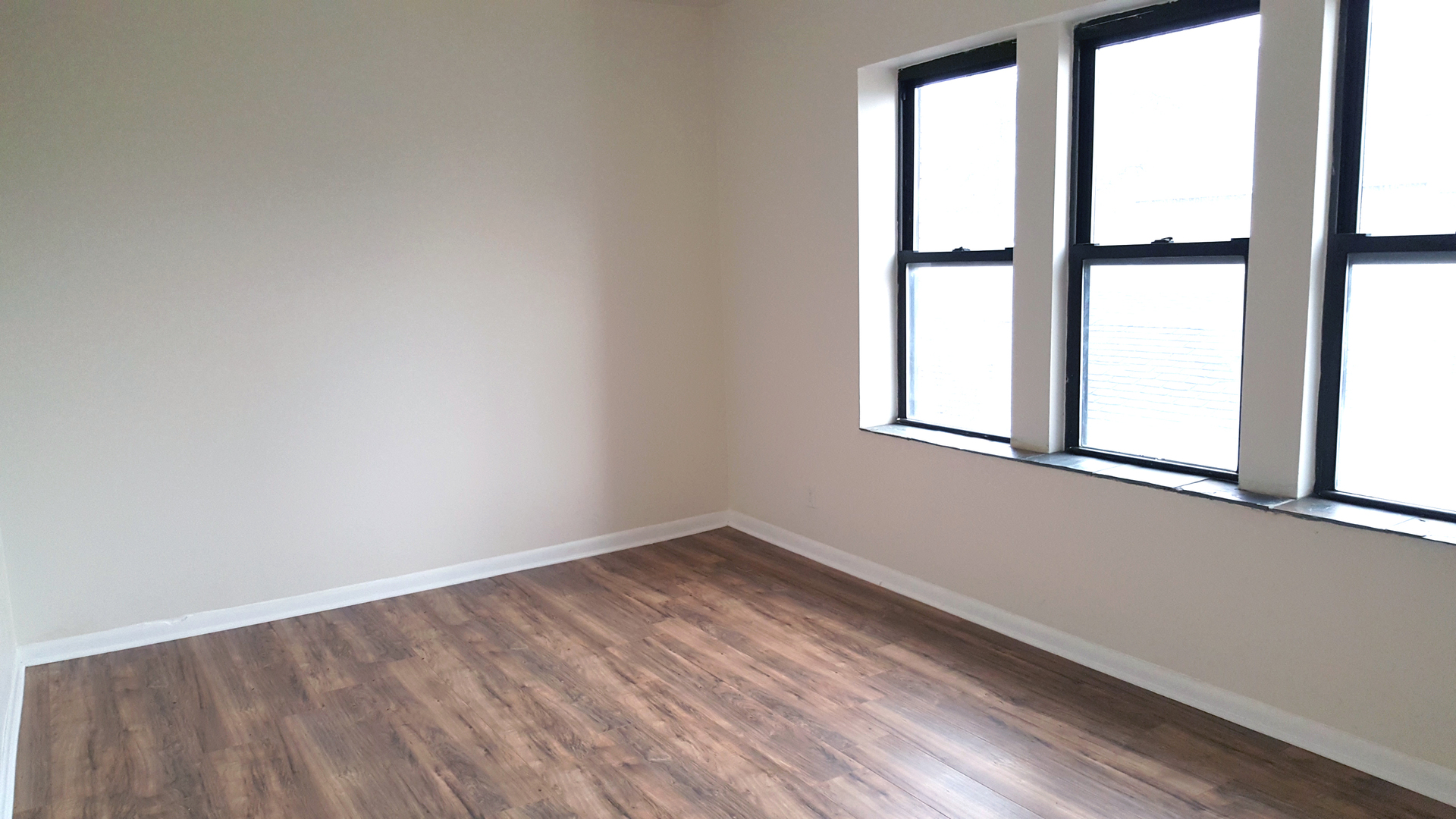 3560 West Cortland Street, Unit 2E Chicago, IL 60647 - Photo 5 of 7