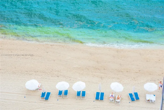 $20,000 | 15811 Collins Avenue, Unit 1702, Sunny Isles Beach, FL 33160