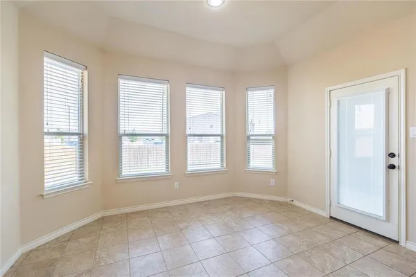 $2,600 | 637 Peach Lane, Burleson, TX 76028