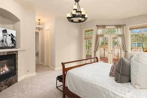 $3,828,000 | 2411 98th Avenue Northeast, Clyde Hill, WA 98004