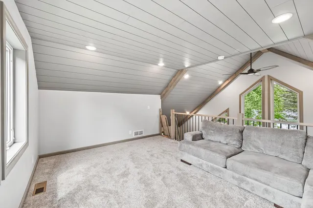 $405,000 | 342 Paulsen Lake Court, Osceola, WI 54020