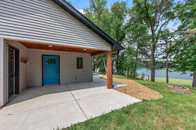 $405,000 | 342 Paulsen Lake Court, Osceola, WI 54020